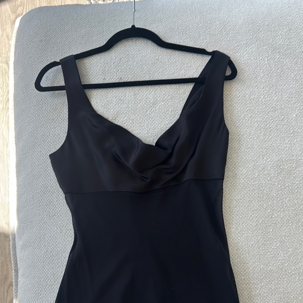 Elegant Black Sleeveless blouse